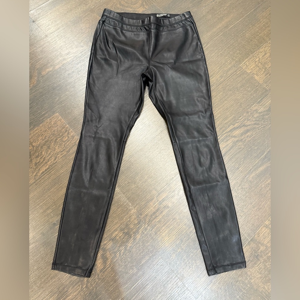 BlankNYC Luxury Vegan Leather Leggings, 6 - Picture 3 of 7